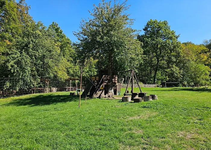 With 2 Bedrooms - Magic Woods Διαμέρισμα