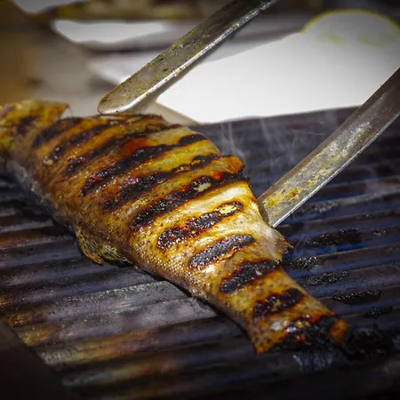 With 2 Bedrooms - Magic Woods Apartamento Zaychari