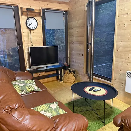 With 2 Bedrooms - Magic Woods Apartamento *